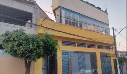 Imóvel Comercial á venda na Vila Carmosina com 389m²