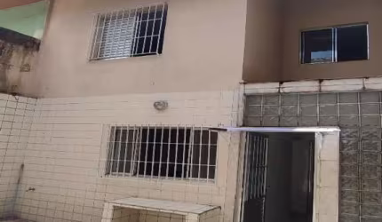 Excelente oportunidade: Casa à venda em São Paulo - SP, no Balneário São Francisco, 3 quartos, 2 banheiros, 2 vagas, 120m²!