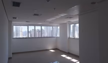 Imóvel Comercial: Edifício Brasília Trade Center