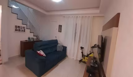 Sobrado à venda no Jardim Sabará com114m²  3 dormitórios 1 suíte 3 banheiros 2 vagas