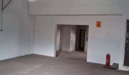 Sobrado à venda na Vila Firmiano Pinto com 210m² 2 dormitórios 2 banheiros 2 vagas