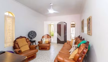 Casa à Venda - Vila Jacuí, 4 Quartos,  120 m2