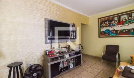 Casa à Venda - Vila Jacuí, 2 Quartos,  266 m2