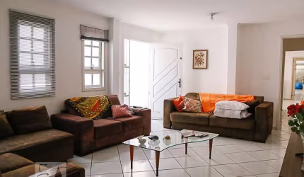 Casa à Venda - Veleiros, 5 Quartos,  380 m2