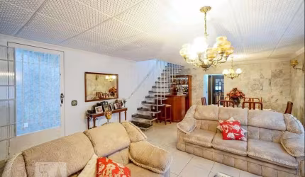 Casa à Venda - Penha de França, 3 Quartos,  365 m2