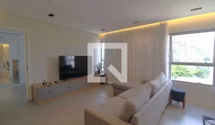Apartamento à Venda - Campo Grande, 1 Quarto,  70 m2