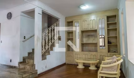 Casa à Venda - Planalto Paulista, 3 Quartos,  165 m2