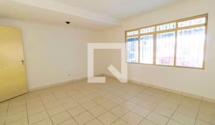 Casa à Venda - Jardim Éster Yolanda, 3 Quartos,  208 m2