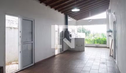 Casa à Venda - Sítio do Mandaqui, 3 Quartos,  300 m2