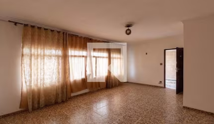Casa à Venda - Cangaíba, 2 Quartos,  200 m2