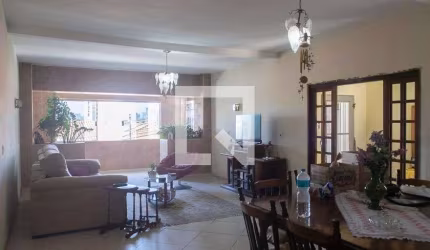 Casa à Venda - Água Fria, 4 Quartos,  350 m2