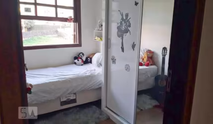 Casa à Venda - Água Fria, 3 Quartos,  190 m2