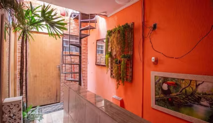 Casa à Venda - Barra Funda, 8 Quartos,  150 m2