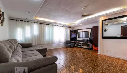 Casa à Venda - Vila das Mercês, 3 Quartos,  220 m2