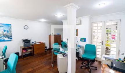 Casa à Venda - Planalto Paulista, 3 Quartos,  140 m2