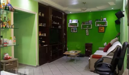 Casa à Venda - Parque São Domingos, 6 Quartos,  250 m2