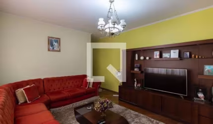 Casa à Venda - Itaquera, 2 Quartos,  200 m2