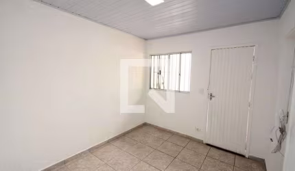 Casa à Venda - Jardim Paquetá, 3 Quartos,  60 m2