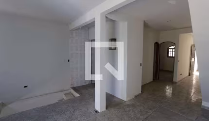 Casa à Venda - Vila Re, 8 Quartos,  360 m2