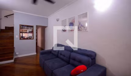 Casa à Venda - Vila Liviero, 4 Quartos,  163 m2