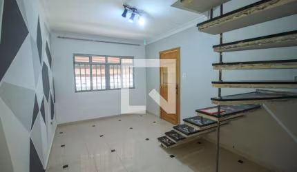 Casa à Venda - Jardim Anália Franco, 2 Quartos,  180 m2