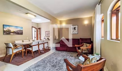 Casa à Venda - Portal do Morumbi, 4 Quartos,  253 m2