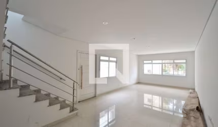 Casa à Venda - Saúde, 3 Quartos,  130 m2