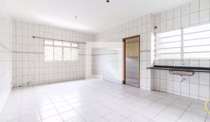 Casa à Venda - Jardim Miriam, 3 Quartos,  340 m2
