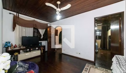Casa à Venda - Bosque da Saúde, 3 Quartos,  195 m2
