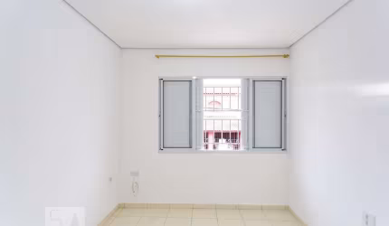 Casa à Venda - Jardim Éster Yolanda, 1 Quarto,  20 m2