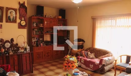 Casa à Venda - Jardim Éster Yolanda, 3 Quartos,  233 m2
