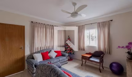 Casa à Venda - Vila Ré, 2 Quartos,  500 m2