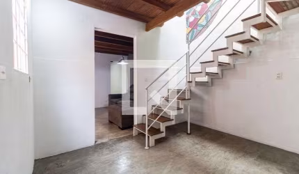 Casa à Venda - Bosque da Saúde, 2 Quartos,  95 m2