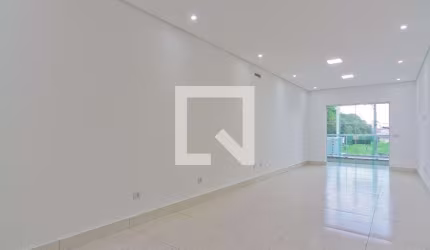 Casa à Venda - Parque São Domingos, 3 Quartos,  210 m2