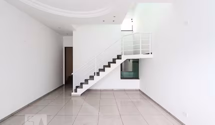 Casa à Venda - Jardim Teresa, 4 Quartos,  225 m2