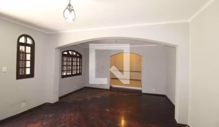 Casa à Venda - Cangaíba, 3 Quartos,  200 m2