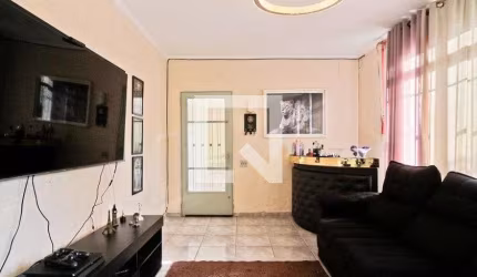 Casa à Venda - Parque São Domingos, 2 Quartos,  200 m2