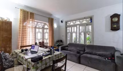 Casa à Venda - Cambuci, 2 Quartos,  134 m2