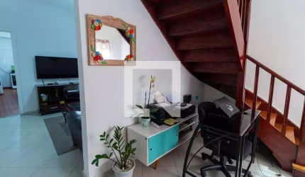 Casa à Venda - Bom Retiro, 3 Quartos,  200 m2