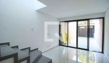 Casa à Venda - Jardim Anália Franco, 2 Quartos,  96 m2