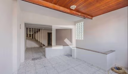 Casa à Venda - Vila Madalena, 2 Quartos,  127 m2