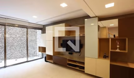 Casa à Venda - Panamby, 3 Quartos,  204 m2