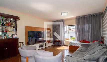 Casa à Venda - Vila Invernada, 4 Quartos,  180 m2