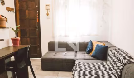 Casa à Venda - Santana, 2 Quartos,  105 m2