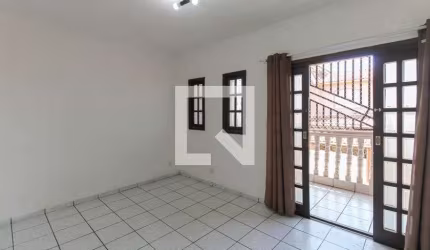 Casa à Venda - Vila Santa Clara, 2 Quartos,  110 m2