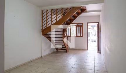 Casa à Venda - Vila Pompéia, 3 Quartos,  180 m2