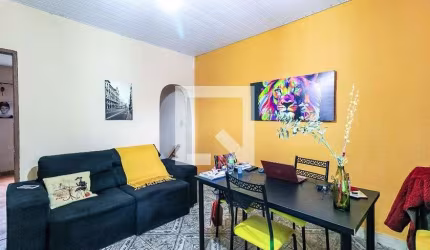 Casa à Venda - Vila Sônia, 3 Quartos,  107 m2