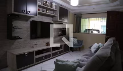 Casa à Venda - Piqueri, 3 Quartos,  128 m2