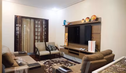 Casa à Venda - Vila Re, 3 Quartos,  273 m2