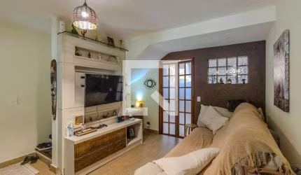 Casa à Venda - Portal do Morumbi, 3 Quartos,  135 m2